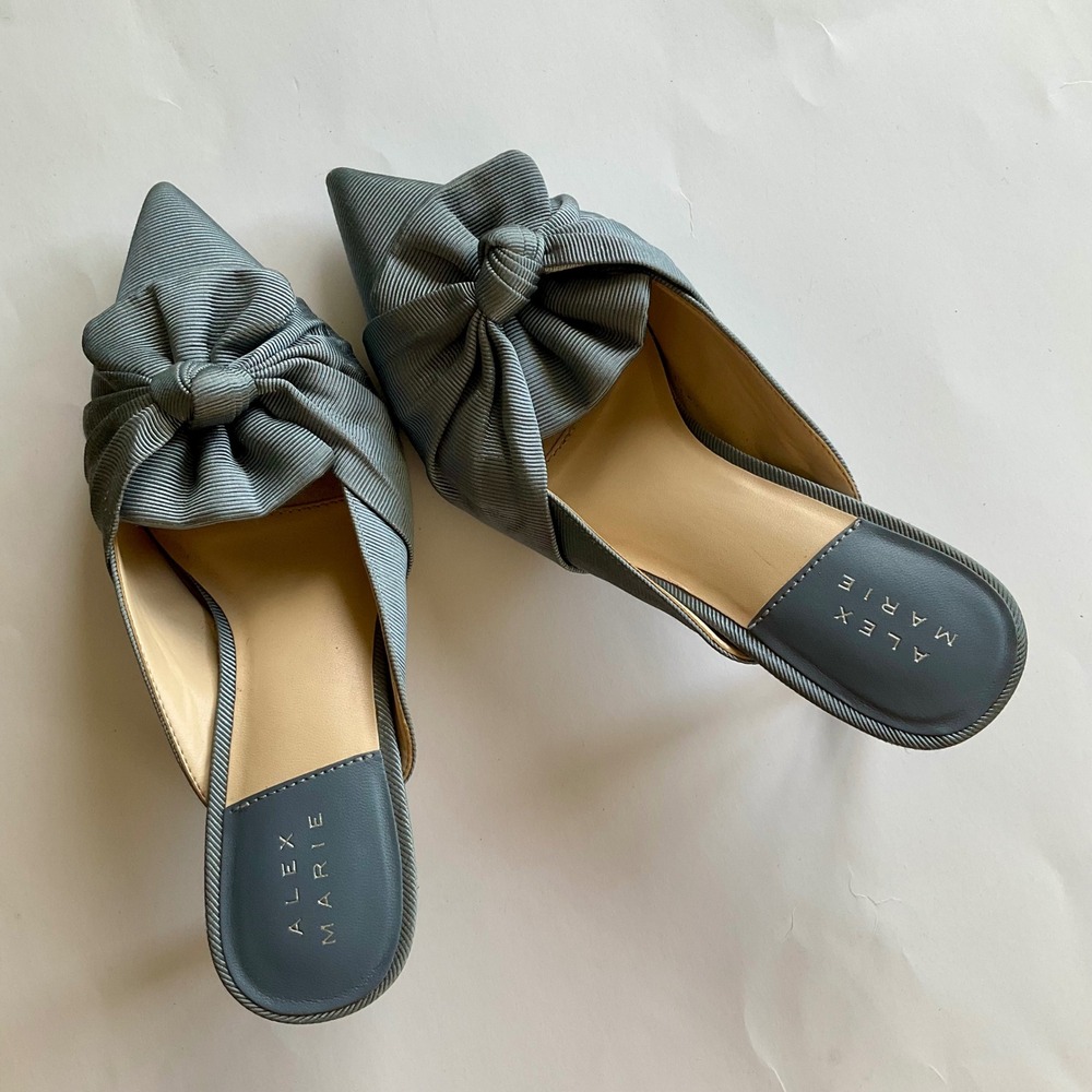 Alex Marie Slate Blue Ribbed Bow Pointed Toe Mule Kitten Heels Slip On Pumps 6.5